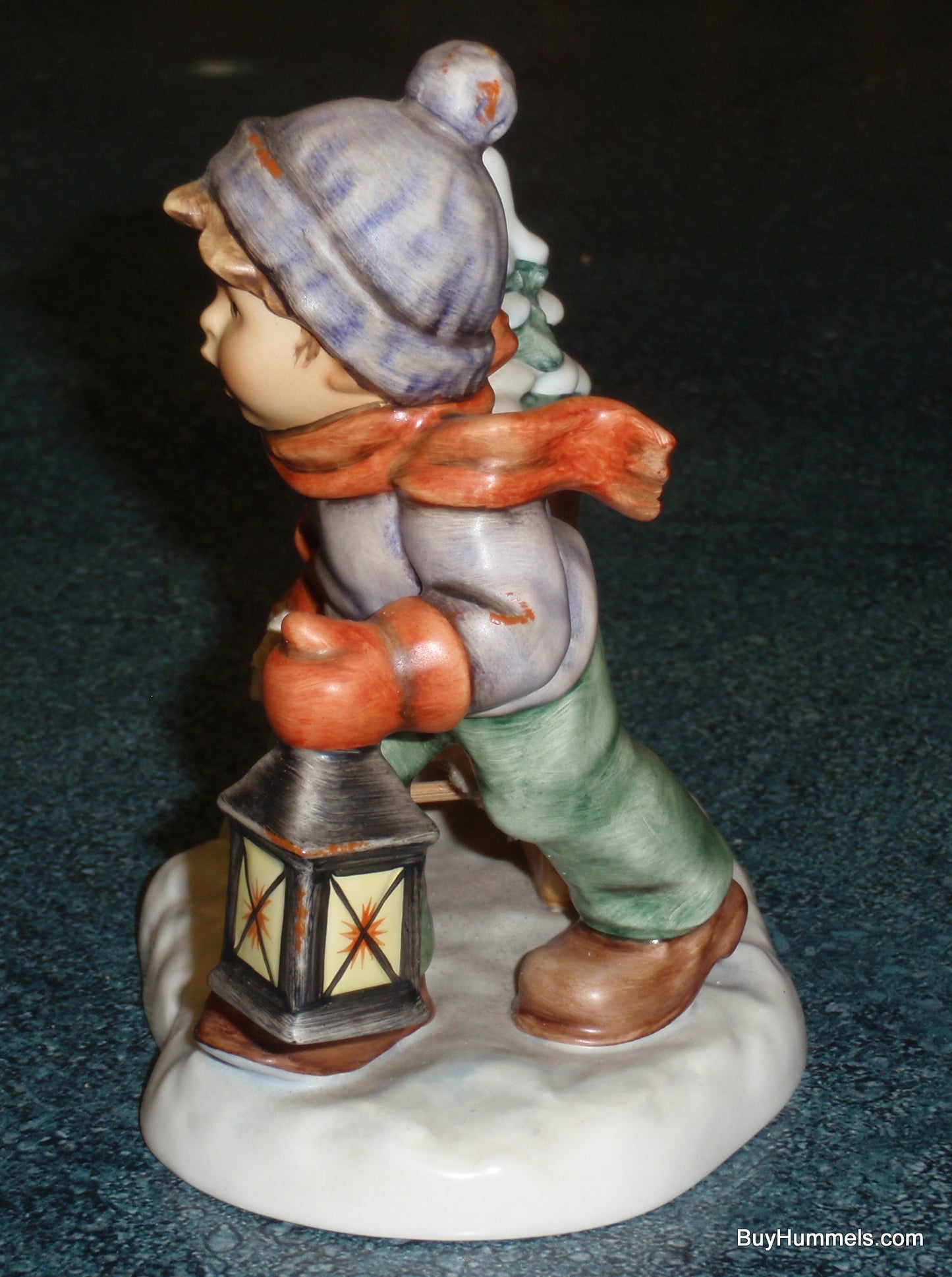 "Christmas Is Coming" Holiday Goebel Hummel Figurine #2001 - RARE GIFT!