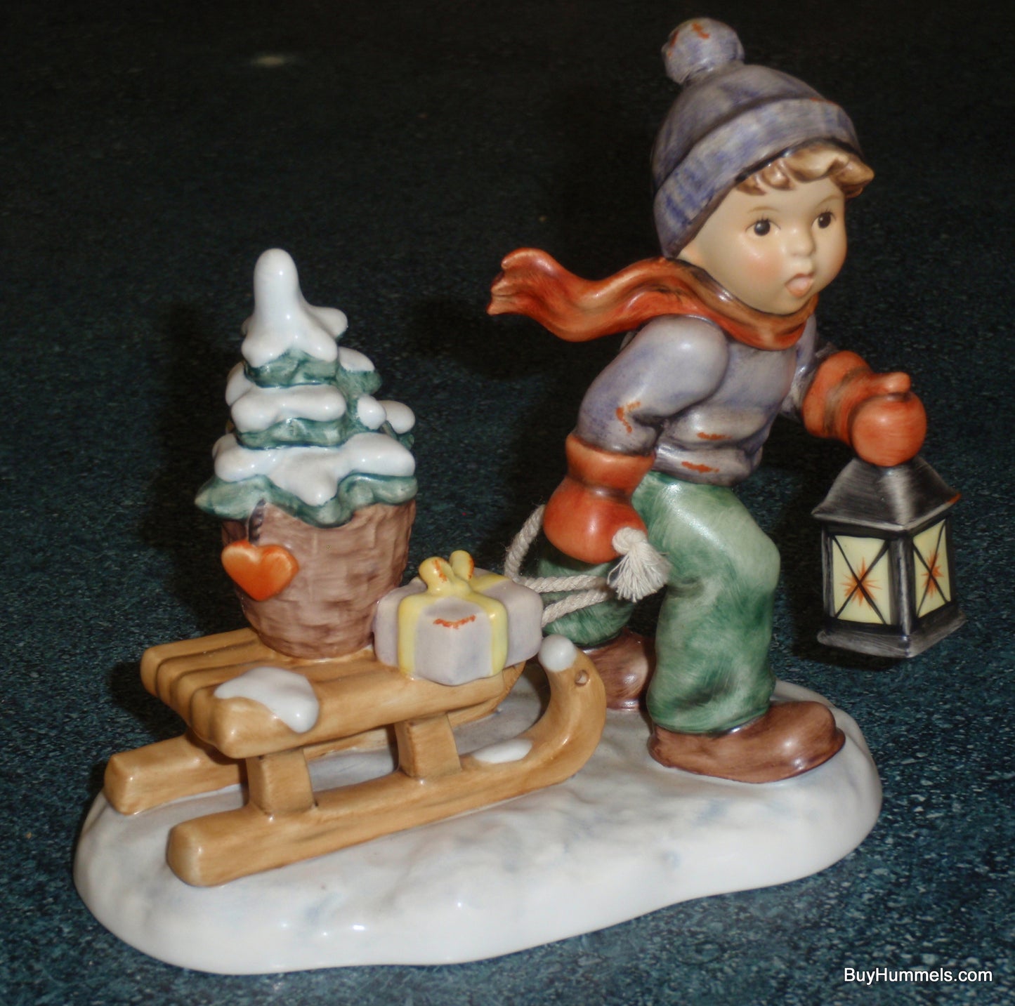 "Christmas Is Coming" Holiday Goebel Hummel Figurine #2001 - RARE GIFT!