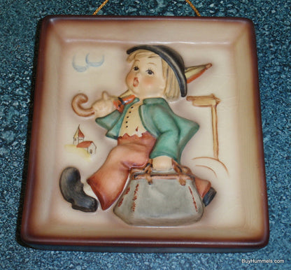 "Merry Wanderer" Goebel Hummel Wall Plaque #92 - TMK-6 (5")