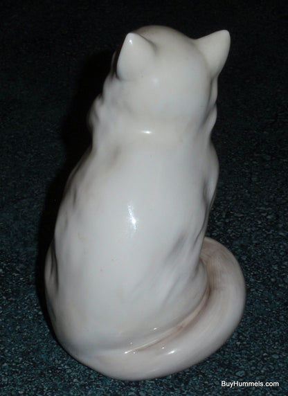 Royal Doulton Persian Cat Figurine In White HN2539 Vintage Collectible Gift!