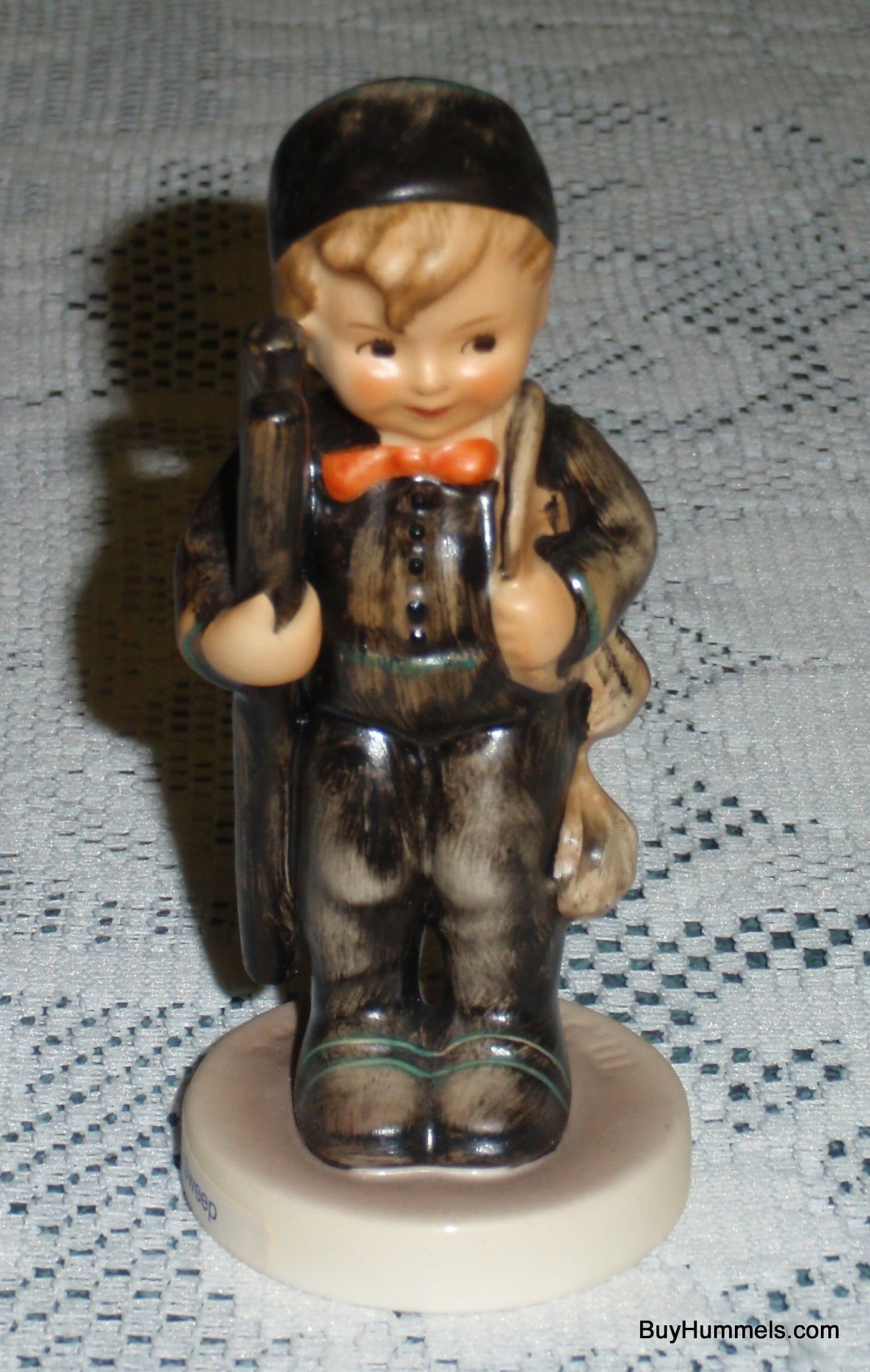 "Chimney Sweep" Hummel Figurine #12 2/0 - ADORABLE CHRISTMAS GIFT!