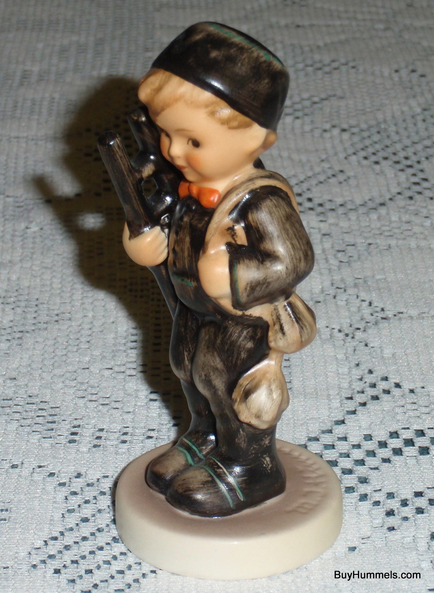 "Chimney Sweep" Hummel Figurine #12 2/0 - ADORABLE CHRISTMAS GIFT!