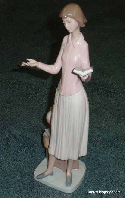 "Today's Lesson" Lladro Porcelain Figurine #6659 - Teacher with Globe