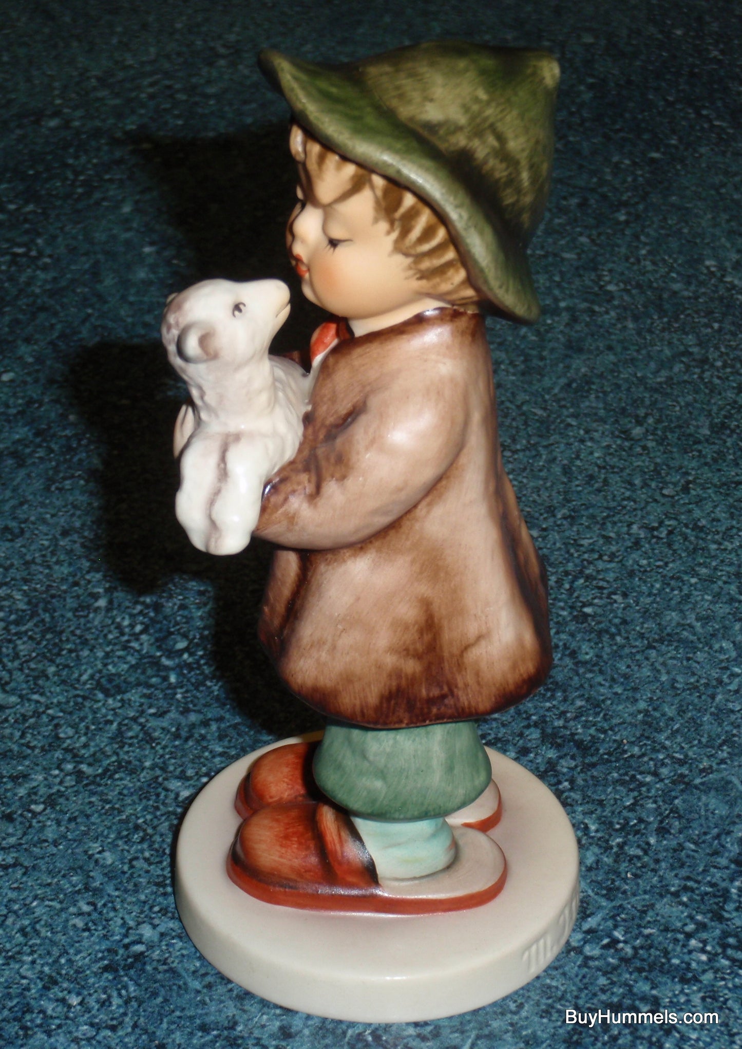 "Lost Sheep" Goebel Hummel Figurine #68/0 - TMK-7 Final Issue (5.5")