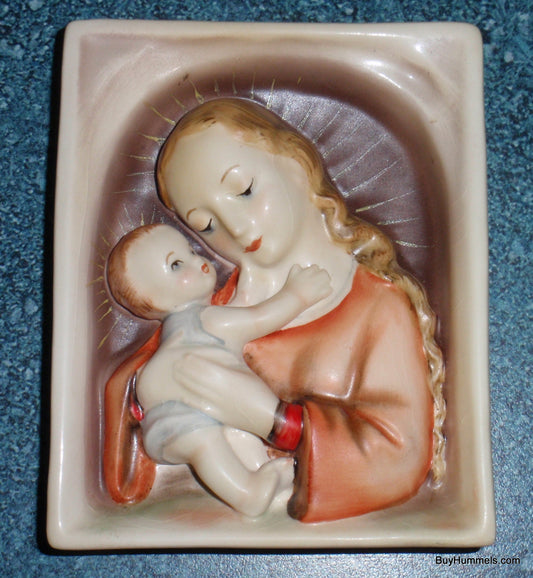Goebel Hummel 48/0 Madonna and Child Wall Plaque