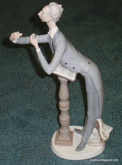 "Conductor" Lladro Porcelain Figurine #4653 - Large Band Leader (15.25")