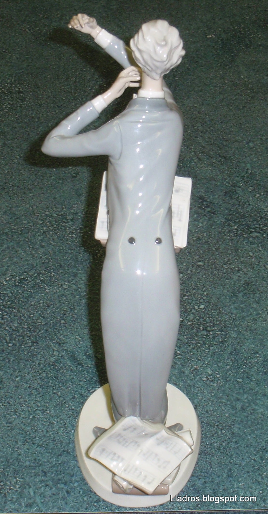 "Conductor" Lladro Porcelain Figurine #4653 - Large Band Leader (15.25")