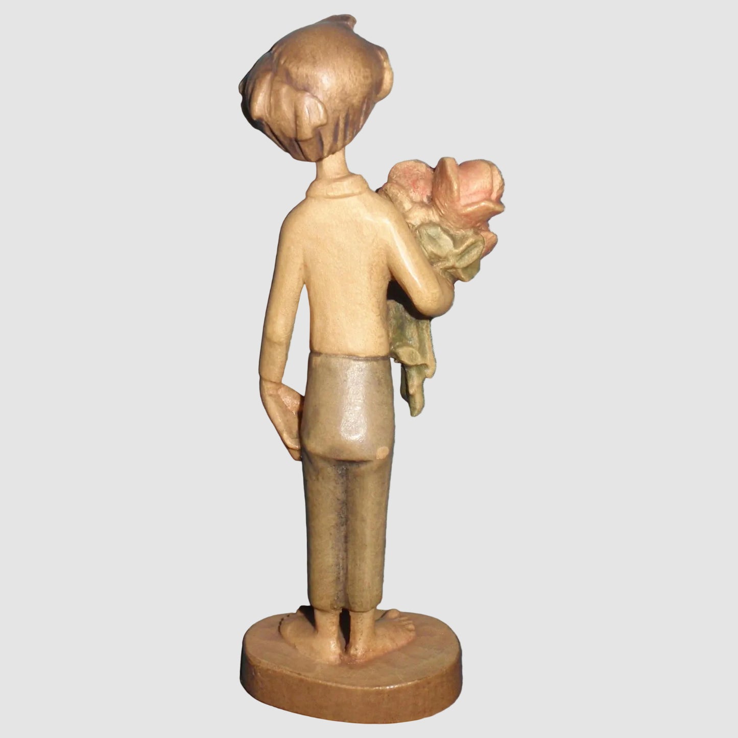 "Happy Birthday" Anri Wood Carved Figurine #688-580 - Siegfried Hafner (4.75")