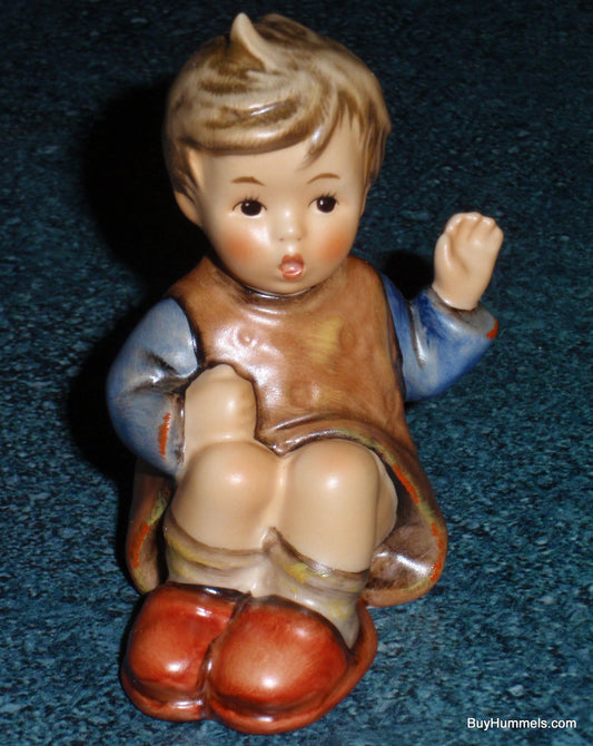Goebel Hummel Figurine "I'm Here" #478 - Little Boy Waving Hello!