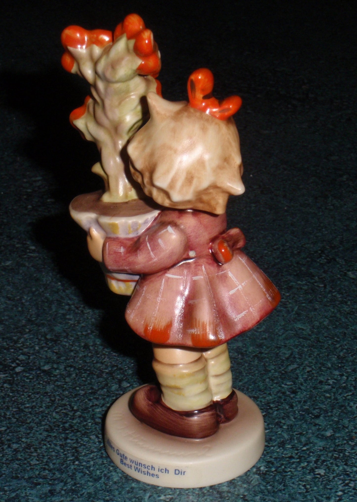 "Best Wishes" Goebel Hummel Figurine #540 TMK7 Special Event First Issue Gift!