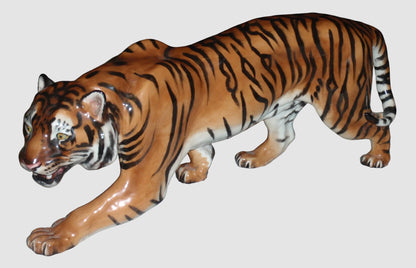"Stalking Tiger" Royal Doulton Figurine HN2646 - Large (13.25")