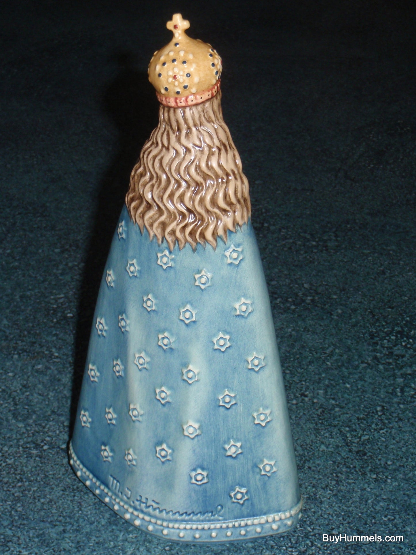 "Supreme Protection" Goebel Hummel Figurine #364 - 75th Anniversary Madonna