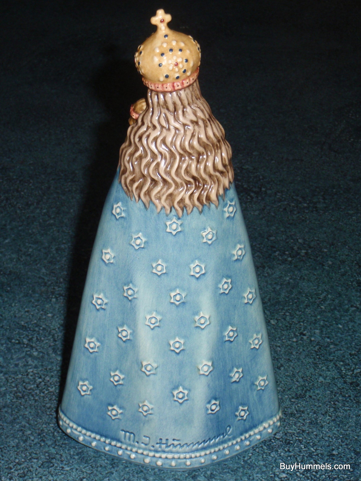 "Supreme Protection" Goebel Hummel Figurine #364 - 75th Anniversary Madonna