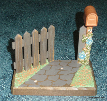 ANRI Wood Carved Scene #33506 For "BASHFUL" BOY & "KISS ME" FIGURINES With Box!