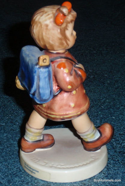 "The Kindergartner" Hummel Figurine #467 TMK6 - Little Girl On The Way To Kindergarten!