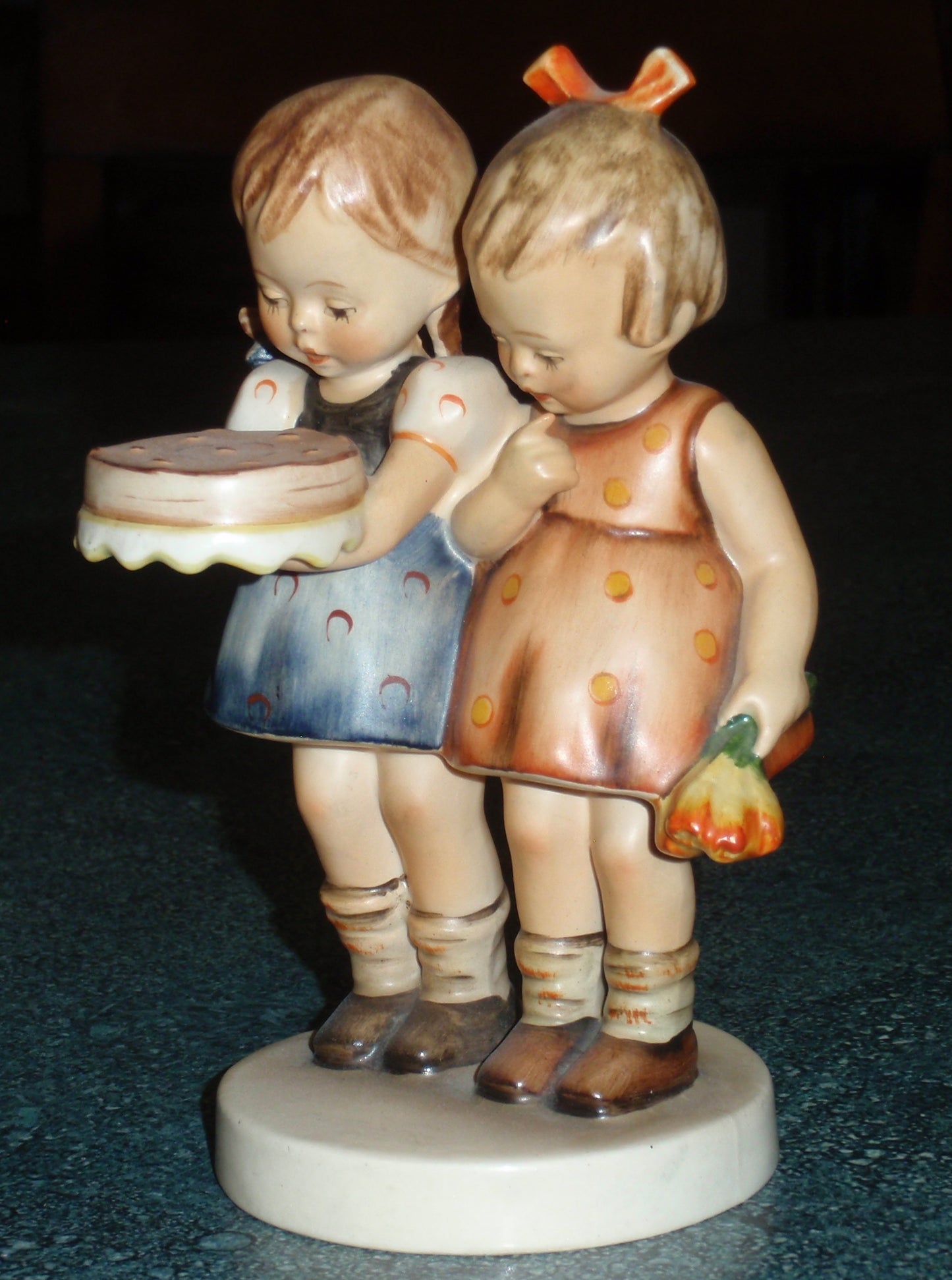 1950s "Happy Birthday" Goebel Hummel Figurine #176/1 TMK2 FULL BEE - RARE GIFT!