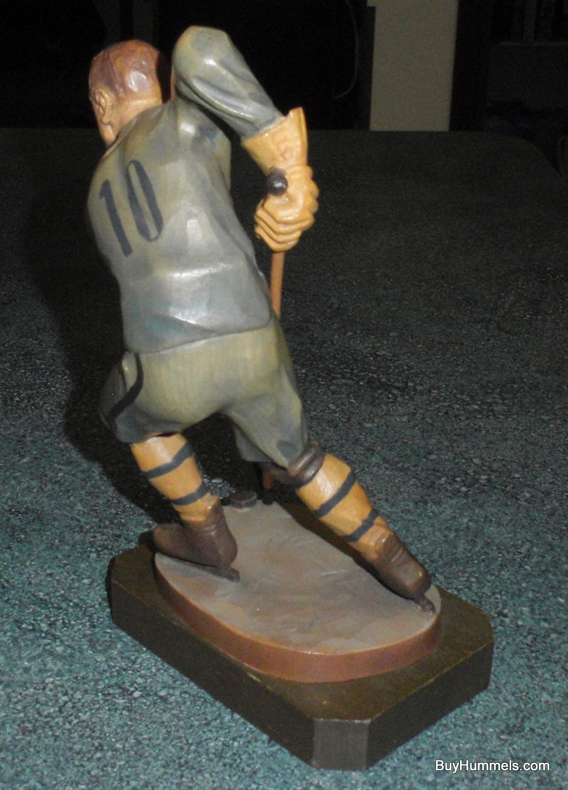 "Hockey Player" Anri Wood Carving Figurine #52354 - Ulrich Bernardi (8.5")