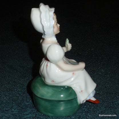 "Kathy" Royal Doulton Figurine HN2346 - Kate Greenaway Collection (4.5")