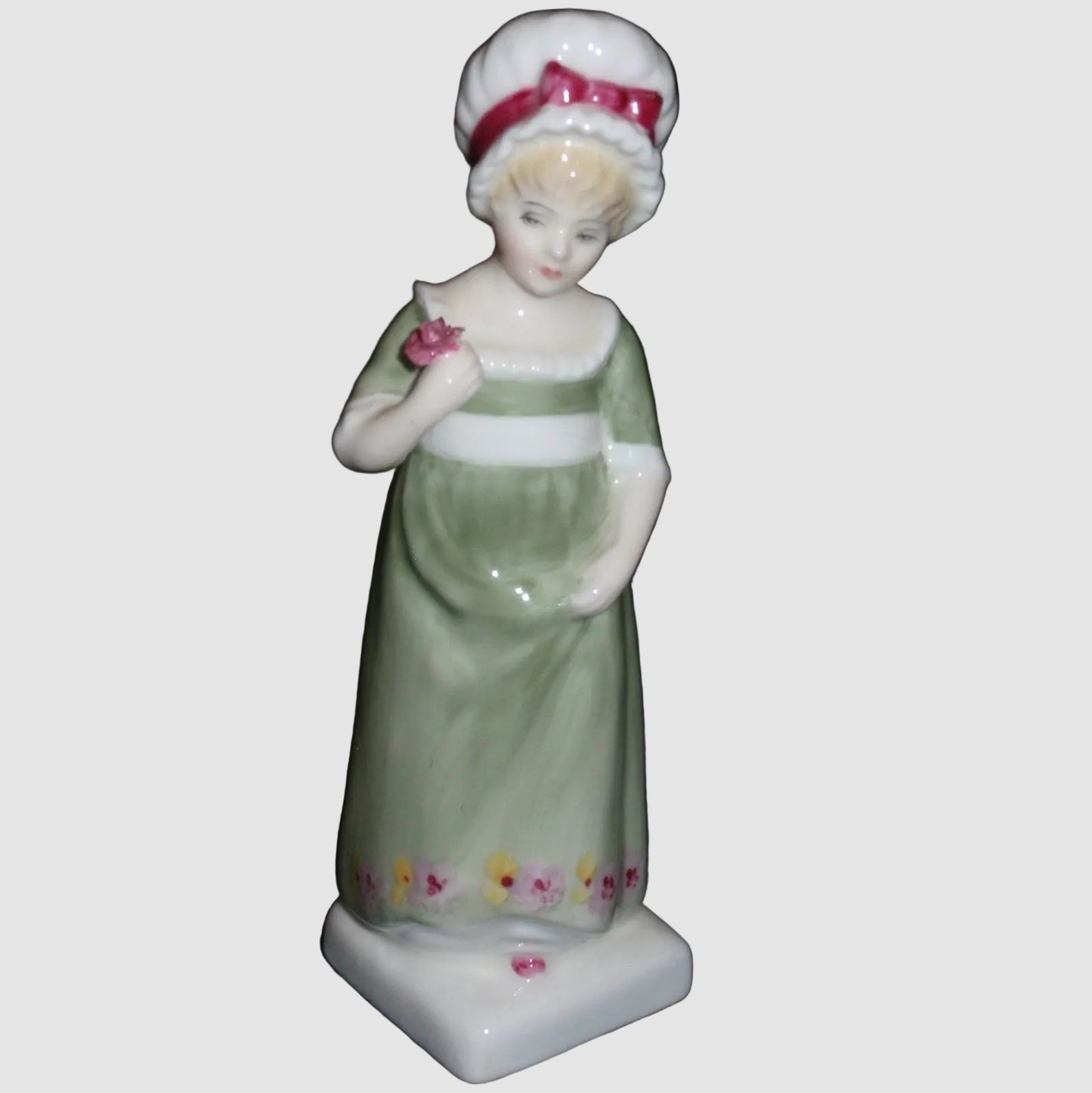 "Ruth" Royal Doulton Figurine HN2799 - Kate Greenaway Collection (6.5")