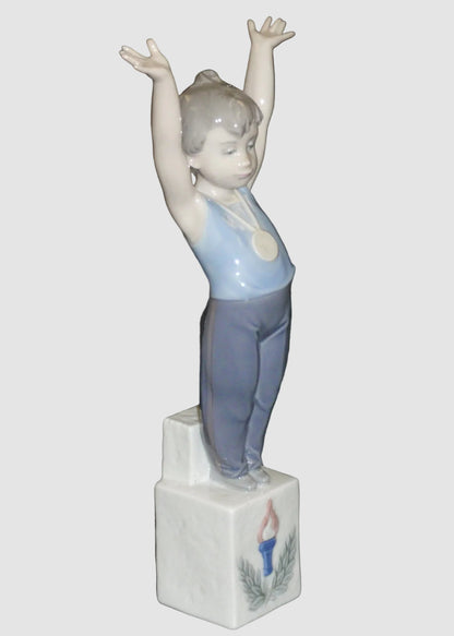 "Olympic Champion" Lladro Figurine #5871 - Rare Boy Olympian (9")