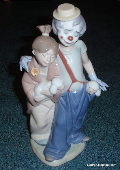 "Pals Forever" Clown With Puppies Lladro Figurine Model #7685