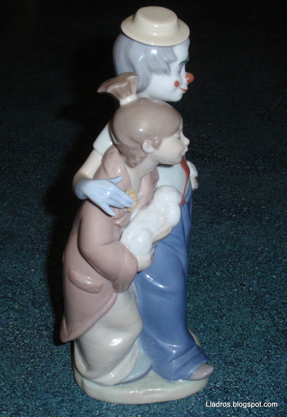 "Pals Forever" Clown With Puppies Lladro Figurine Model #7685