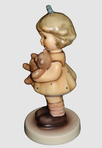 "Cuddles" Goebel Hummel Figurine #2049/A - 1998 First Issue TMK-7 With Box (3.5")