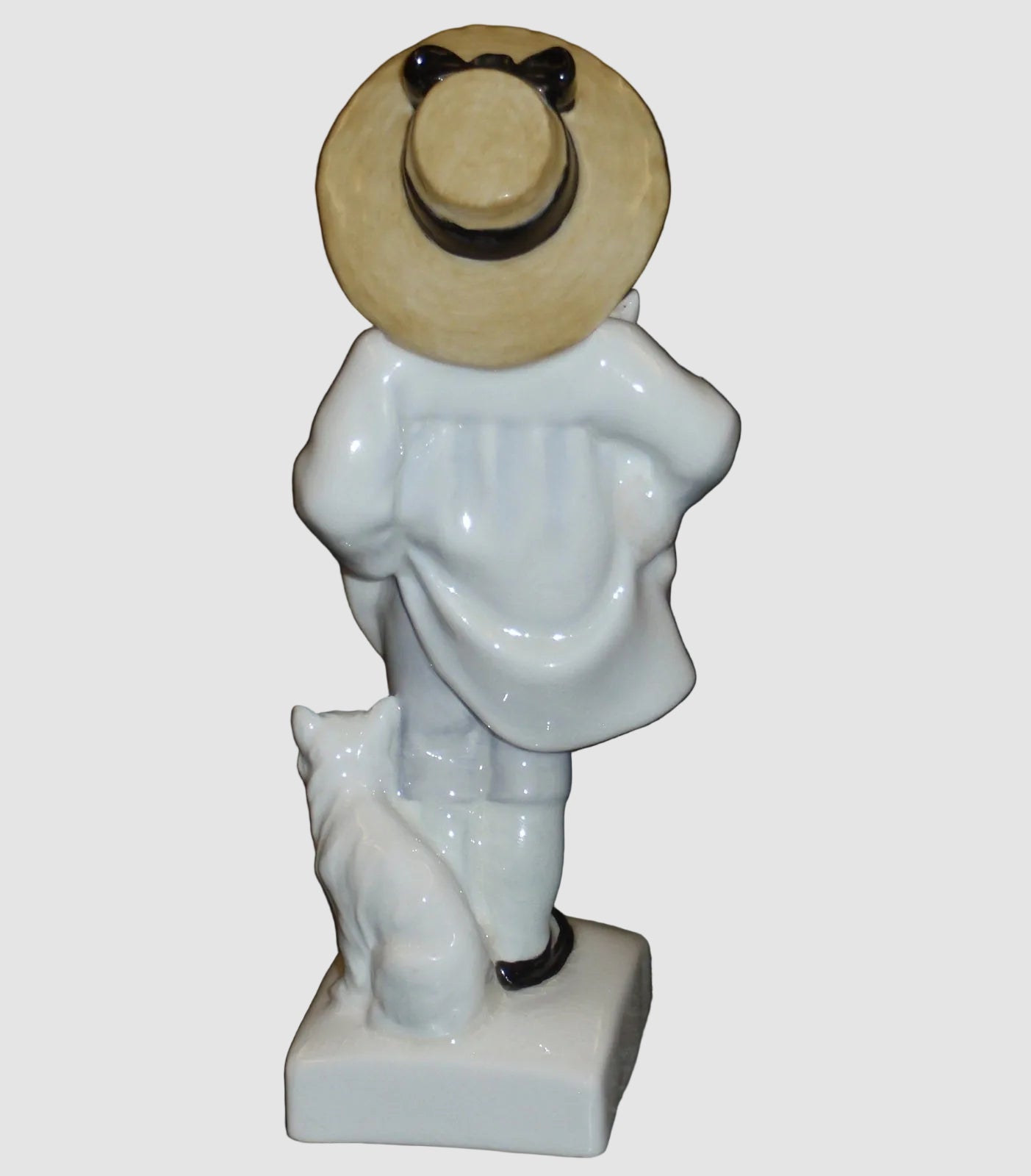 "James" Royal Doulton Figurine HN3013 - Kate Greenaway Collection (6")