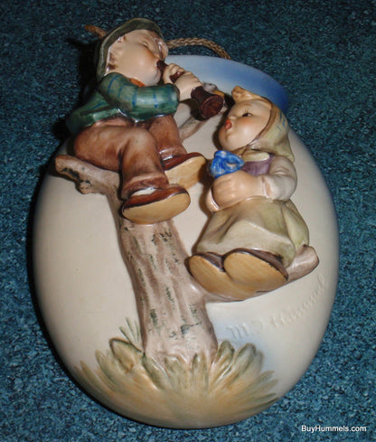 "Boy And Girl In Tree" Goebe Hummel Wall Pocket Vase #360/A