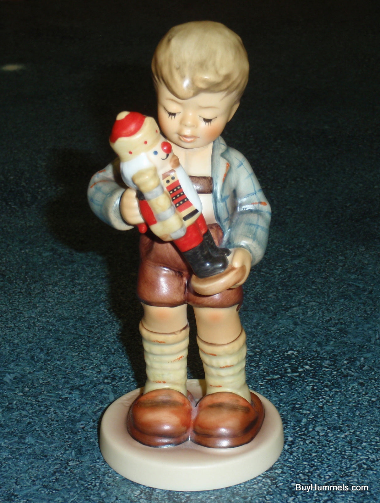 "Nutcracker Sweet" Goebel Hummel Figurine #2130 - VERY RARE CHRISTMAS GIFT!