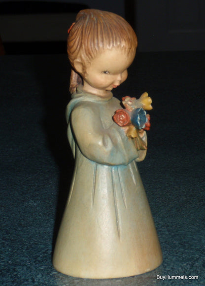 "THE BOUQUET" ANRI Juan FERRANDIZ 6" Wood Carved Figure Girl with Flowers - GIFT!