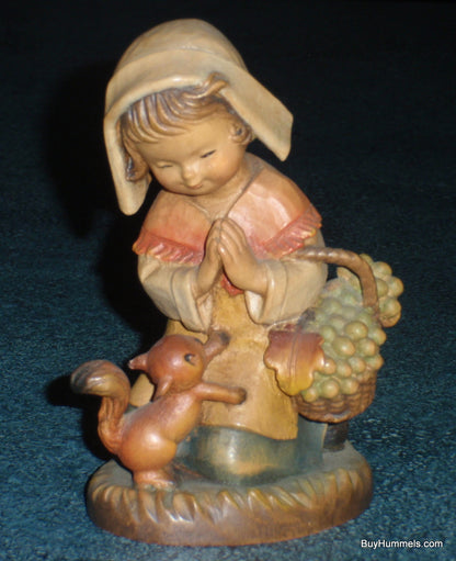 "THANKSGIVING" ANRI Juan FERRANDIZ 5" Wood Carved Figure Girl With Squirrel And Basket - GIFT!