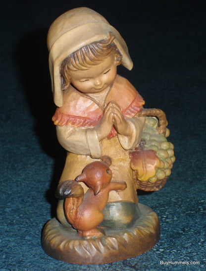 "THANKSGIVING" ANRI Juan FERRANDIZ 5" Wood Carved Figure Girl With Squirrel And Basket - GIFT!