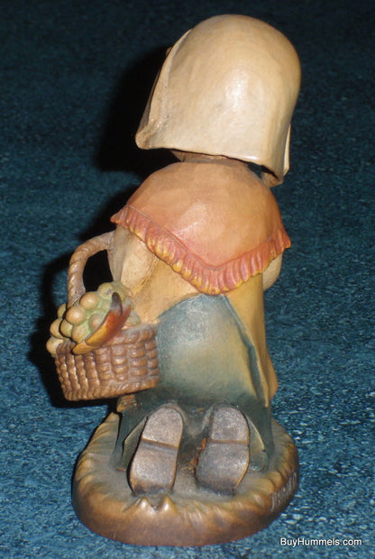 "THANKSGIVING" ANRI Juan FERRANDIZ 5" Wood Carved Figure Girl With Squirrel And Basket - GIFT!