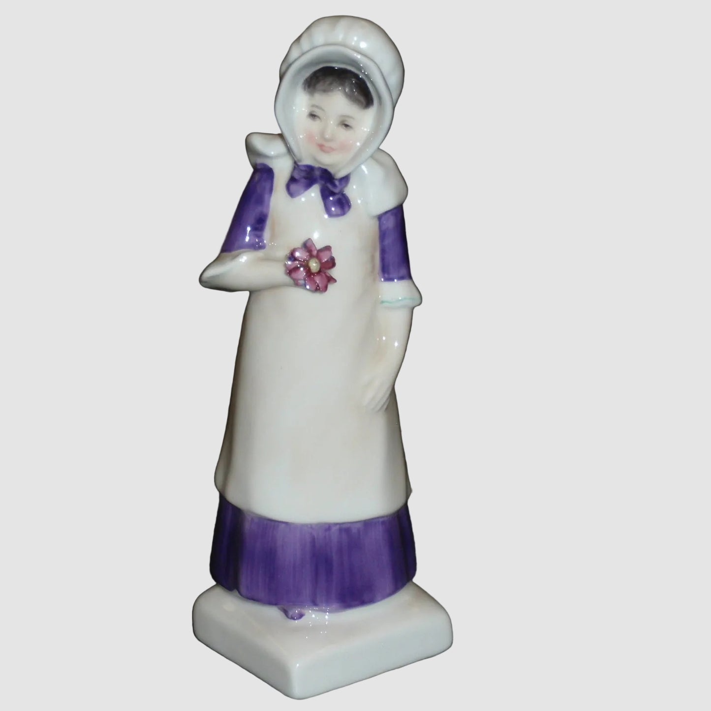 "Anna" Royal Doulton Figurine HN2802 - Kate Greenaway Collection (6")