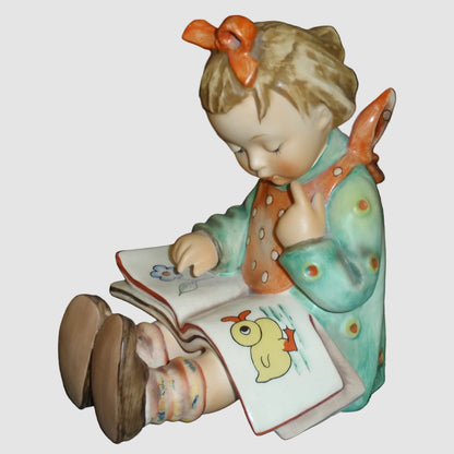 Goebel Hummel Bookworm Figurine 3/I Bücherwurm Arthur Moeller Girl Reading Book Large Version Vintage Germany Porcelain