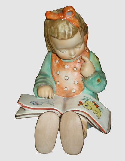 "Bookworm" Goebel Hummel Figurine #3/I - Large Version (5.5")