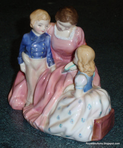 "The Bedtime Story" HN2059 Royal Doulton Figurine Mom Reading To Children - CUTE MOTHER'S DAY GIFT!