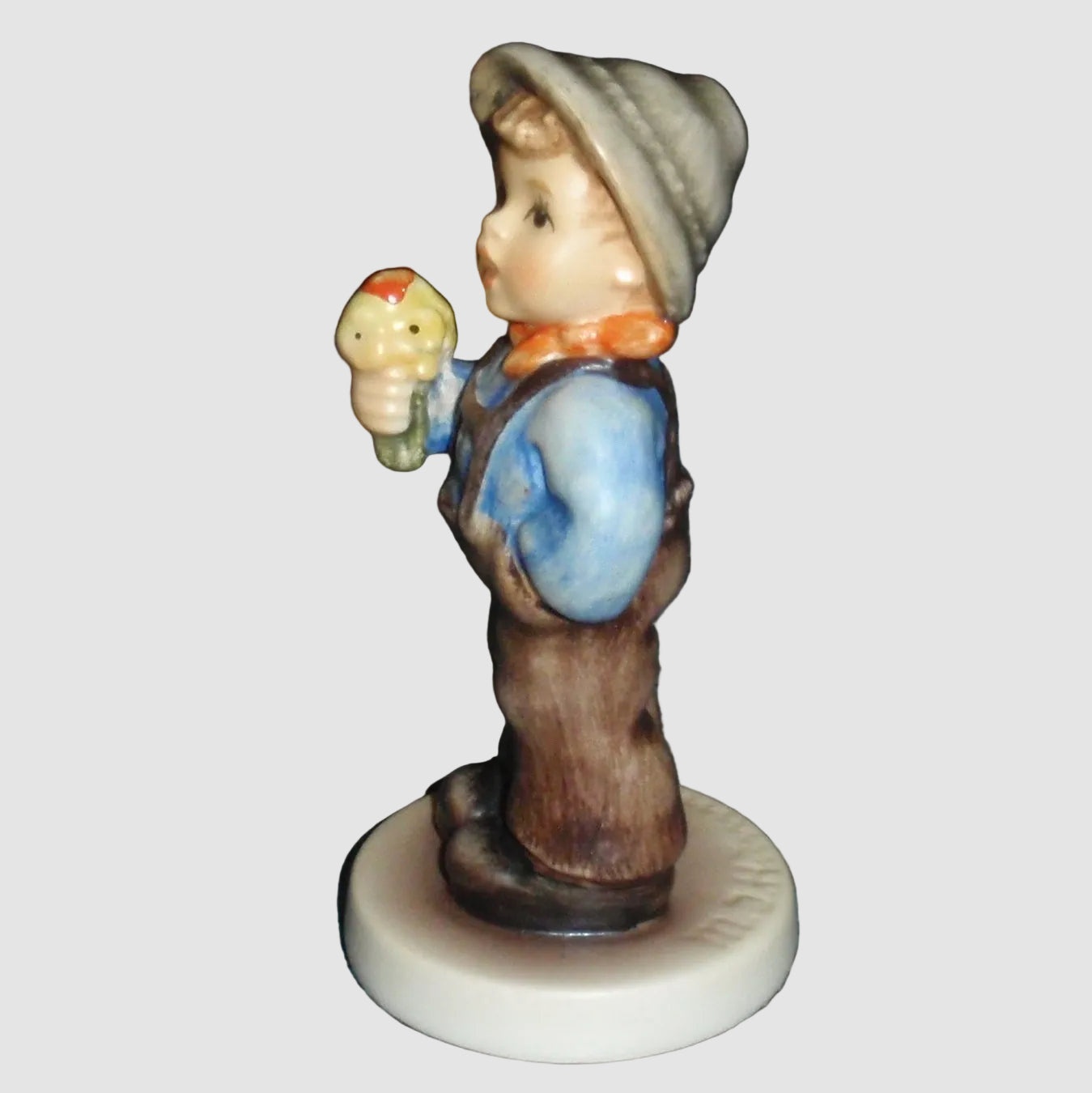 "Flowers For Mother" Goebel Hummel Figurine #2193 4/0 - TMK-8 (3.25")