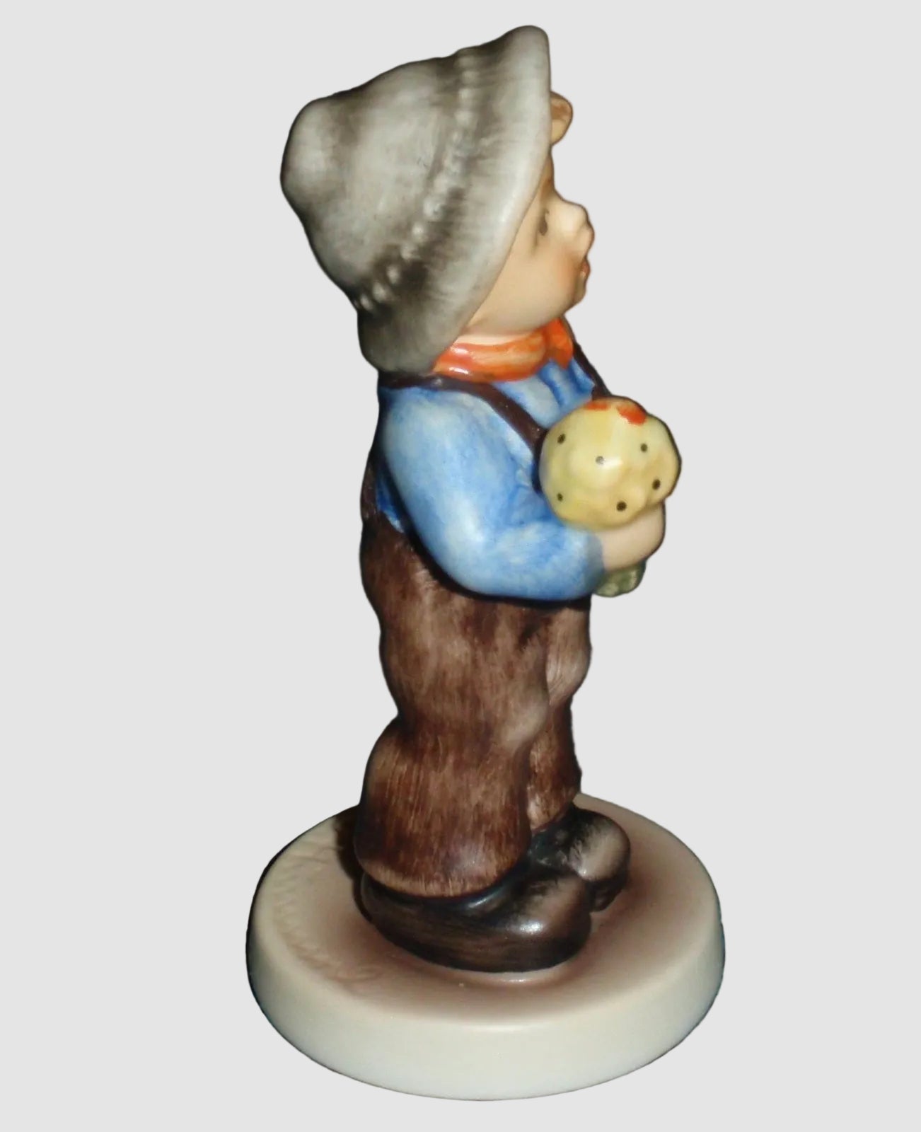 "Flowers For Mother" Goebel Hummel Figurine #2193 4/0 - TMK-8 (3.25")