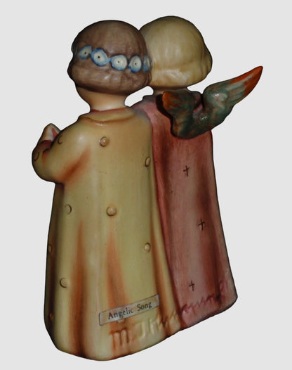 "Angelic Song" Goebel Hummel Angel Figurine #144 (4.25")