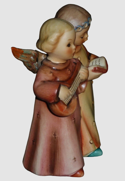 "Angelic Song" Goebel Hummel Angel Figurine #144 (4.25")