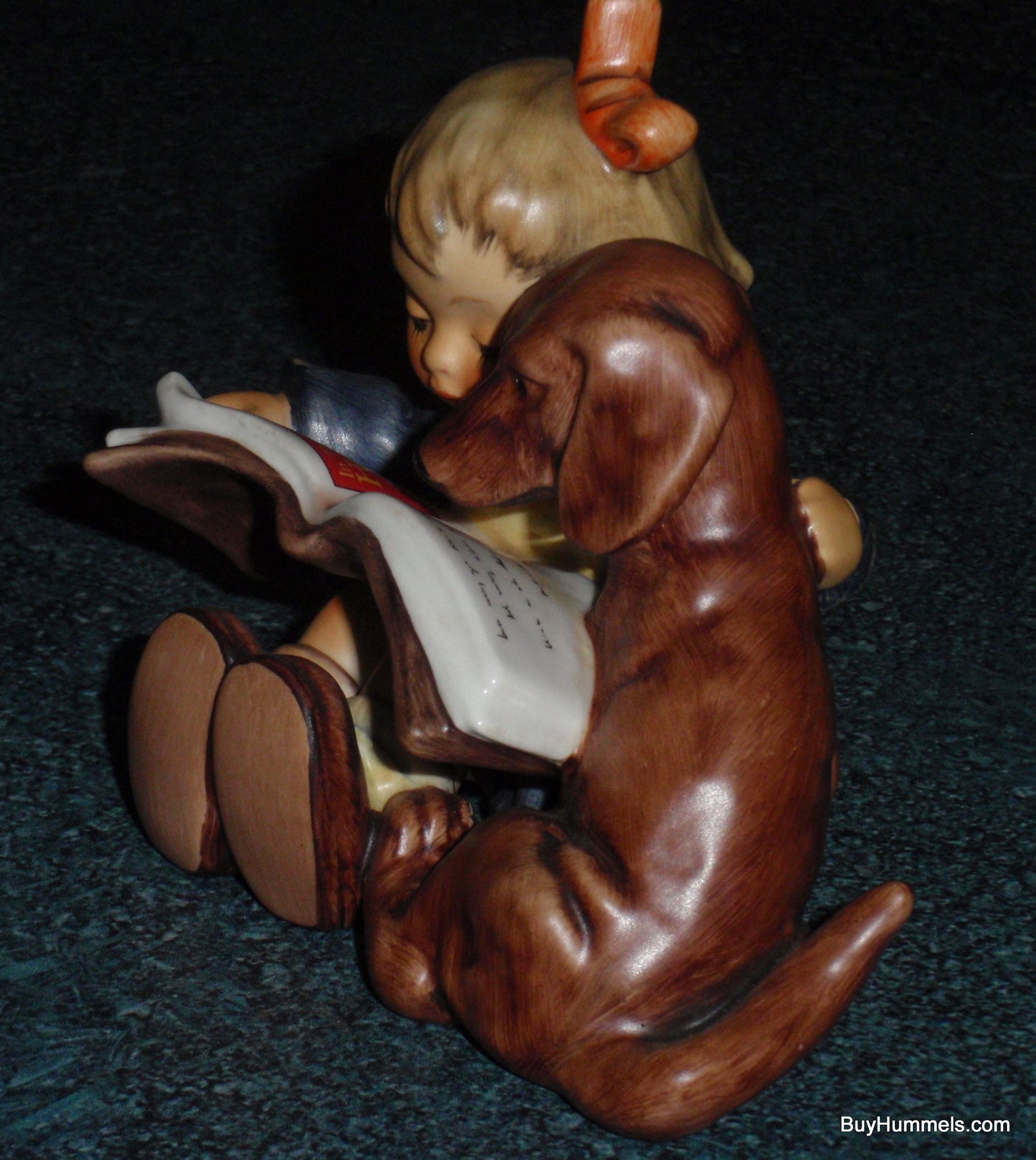 "Proud Moments" Goebel Hummel Figurine #800 - Girl Reading To Dachshund Puppy Dog!