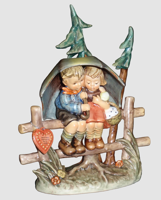 "April Shower" Goebel Hummel Figurine #610 Boy & Girl Under Umbrella