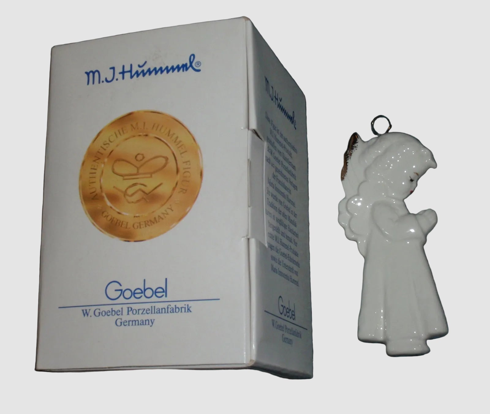 Goebel Hummel Prayer of Thanks Ornament 133 Hum 581 Dankgebet White Glaze Angel Christmas TMK-7 Vintage Germany Porcelain With Box