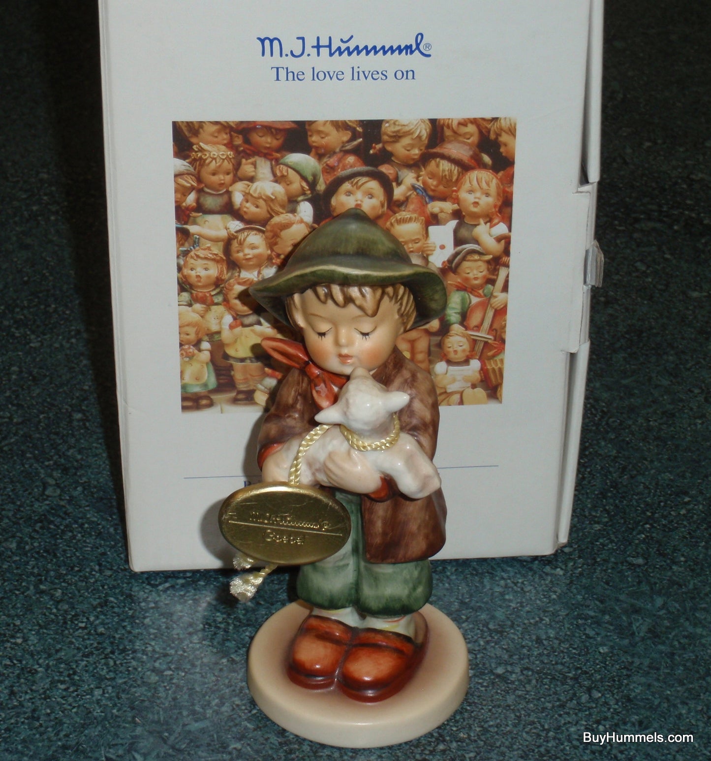 "Lost Sheep" Goebel Hummel Figurine #68/0 - TMK-7 Final Issue (5.5")