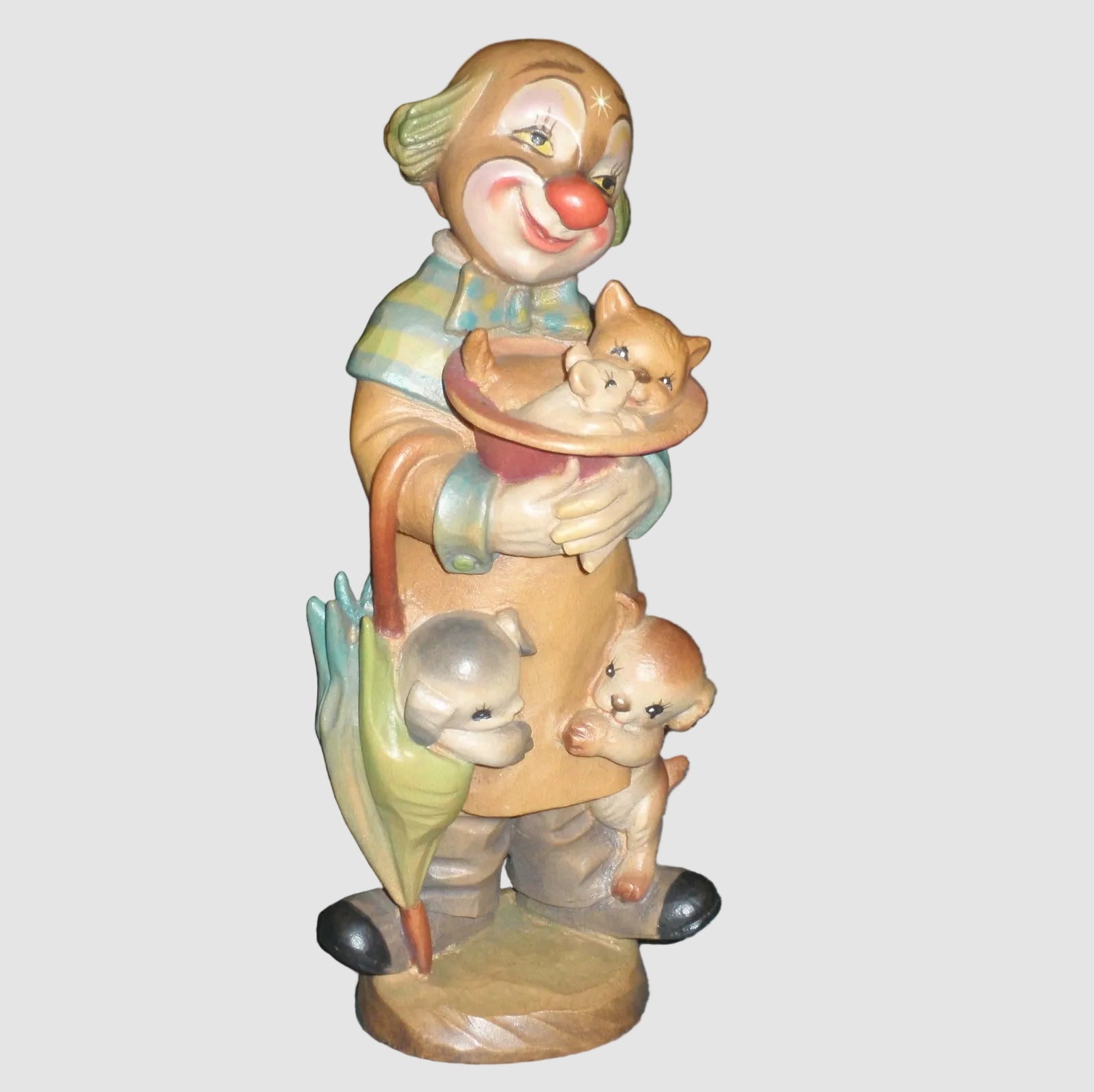 The Anri Wood Carving Gallery – HummelsAndMore