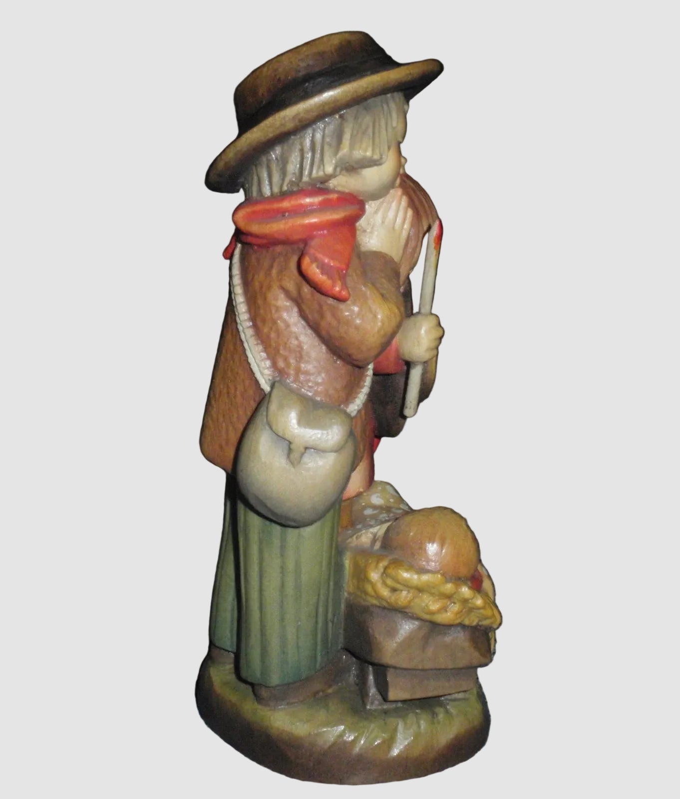 "Adoration Of Christ" ANRI Woodcarving Nativity Figurine #651-530 - Signed (6")