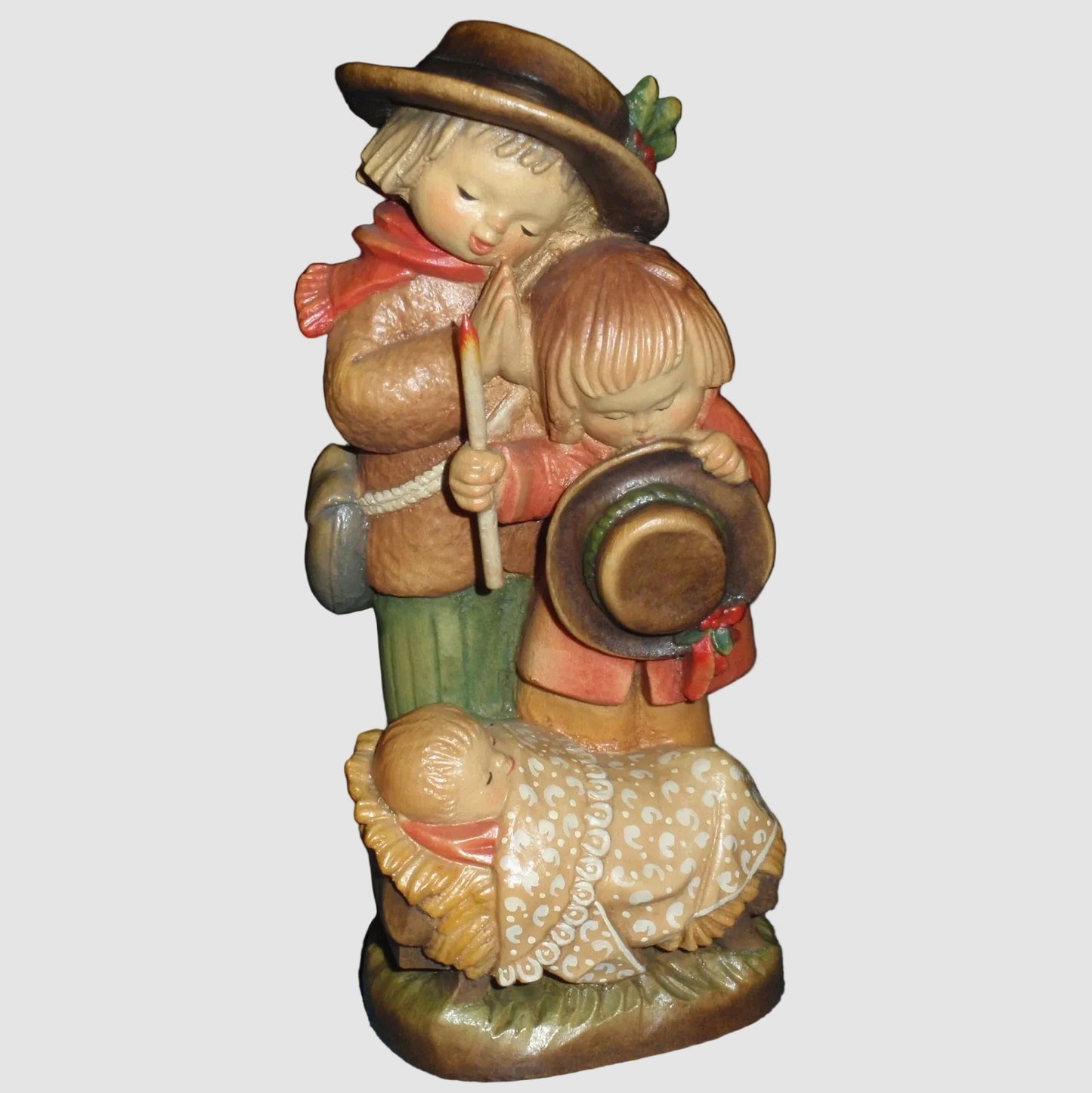 "Adoration Of Christ" ANRI Woodcarving Nativity Figurine #651-530 - Signed (6")