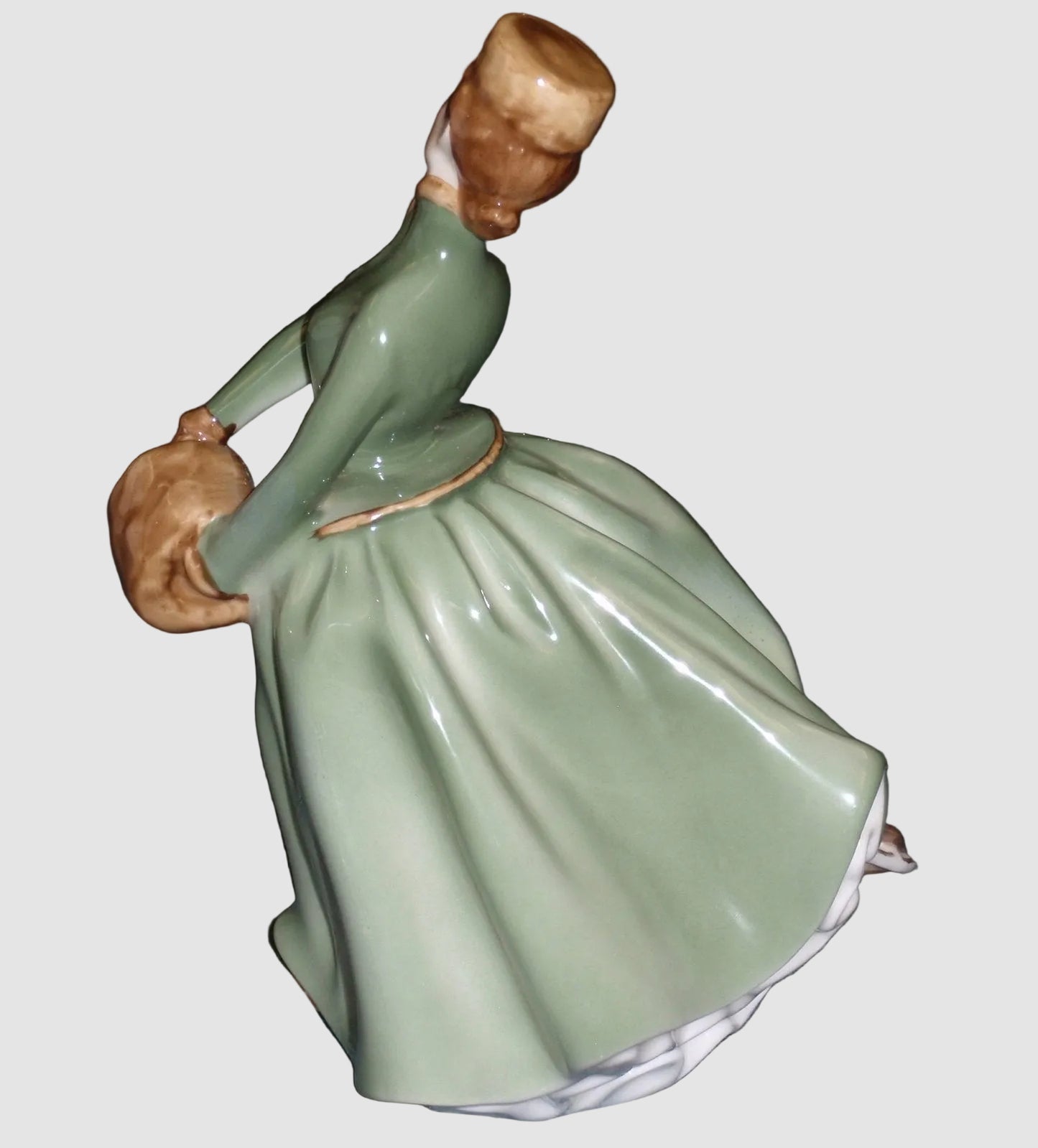 "Grace" Royal Doulton Figurine HN2318 - Pretty Ladies Collection (8")